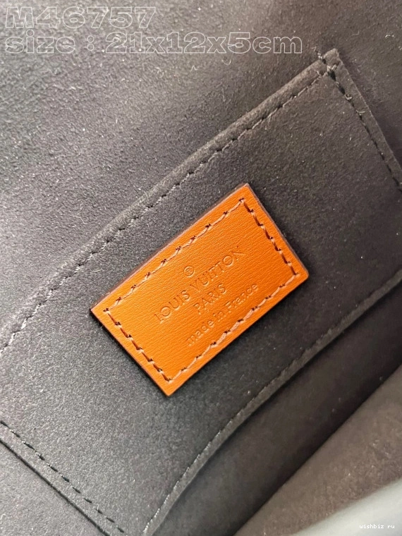 WIS East VUITTON LOUIS DAUPHINE West-21*12*5CM 1117